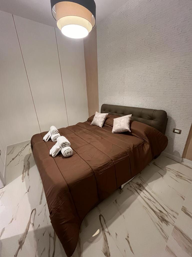 Mada'S Apartment Comfort Бари Екстериор снимка
